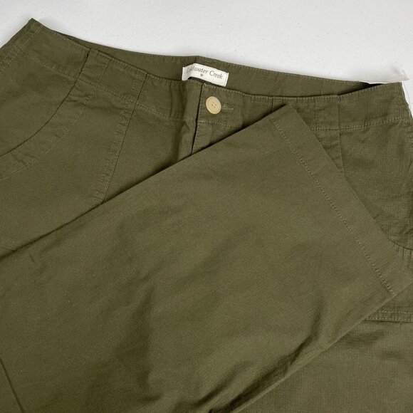 New‎ Coldwater Creek Rip Stop Crop Pants Women's Size 12 Green Casual - Picture 1 of 11